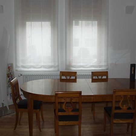 Exklusive Gaestezimmer Landau 랜다우인더펠즈 외부 사진